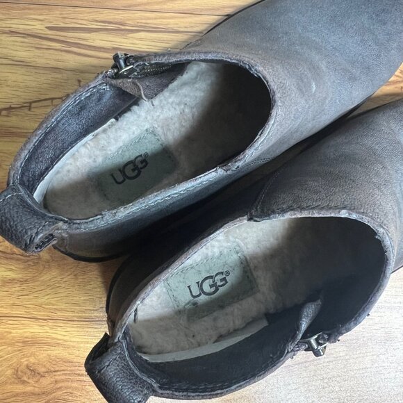 Ugg Clementine Leather Ankle Bootie Size 6 Shearling Lined Brown Zip‎ Classic - Picture 7 of 8